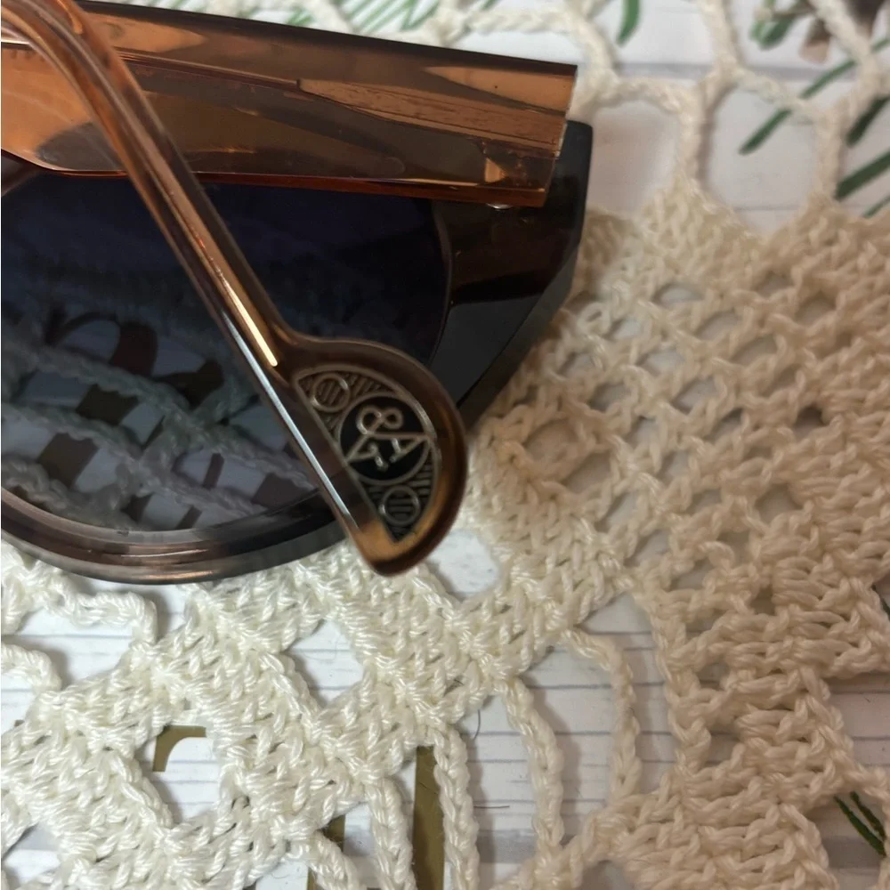 Anne Valentin Sunset City Silvana Stylish Brown Sunglasses